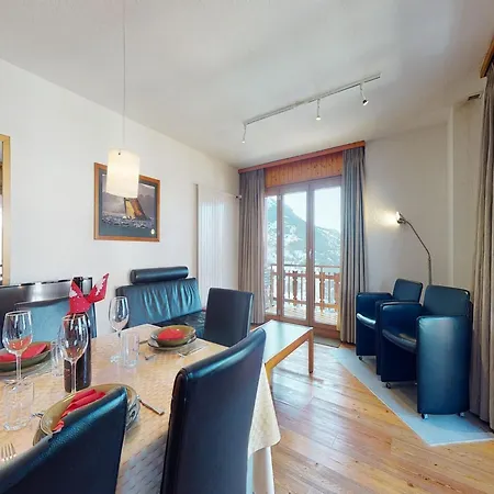 With Front Balcony * 베이소나츠