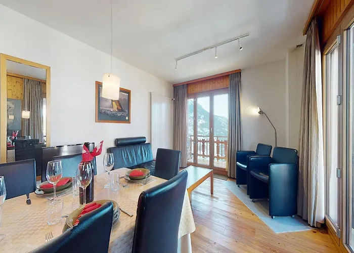 With Front Balcony * Veysonnaz